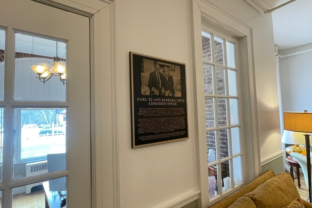 Earl & Barbara Lewis Admission Office
